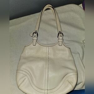 Coach Womans Vintage White Hobo Bag